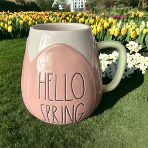 New RAE DUNN  Pink/White "HELLO SPRING" Coffee Mug Green Handle TULIP FLOWER NWT
